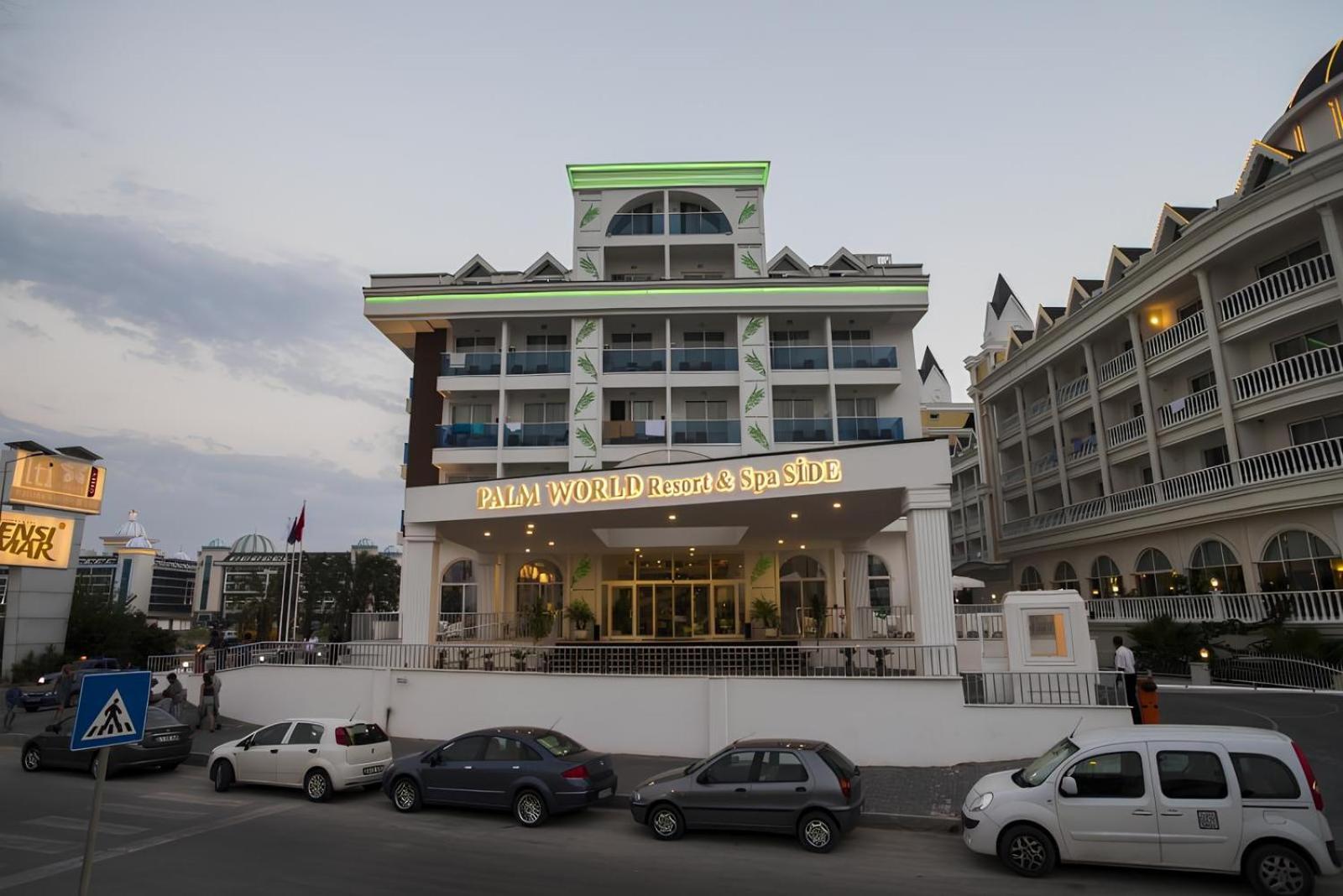 Palm World Side Resort & Spa Exterior photo